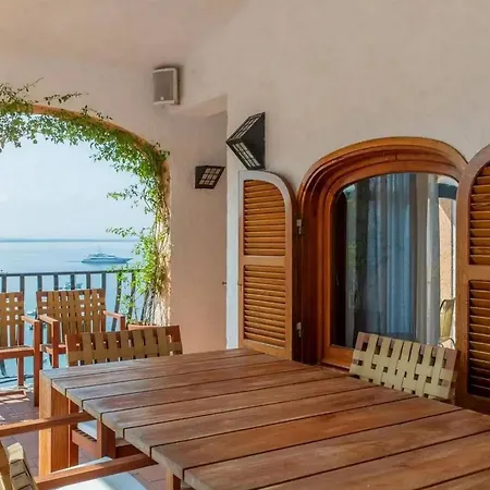 Casa Con Bella Vista Гостевой дом Порто Санто Стефано